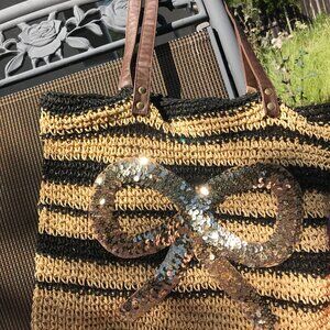 AXES Femme New without tag Japanese straw tote